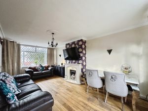 Lounge- click for photo gallery